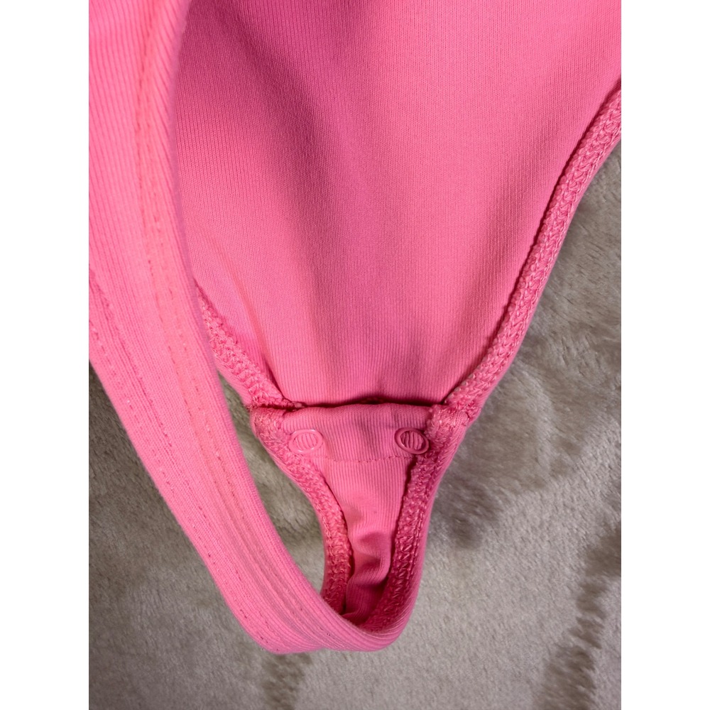 Babaton Contour Headway Long Sleeve Bodysuit Size Medium Pink Square Neck Thong - Picture 9 of 10